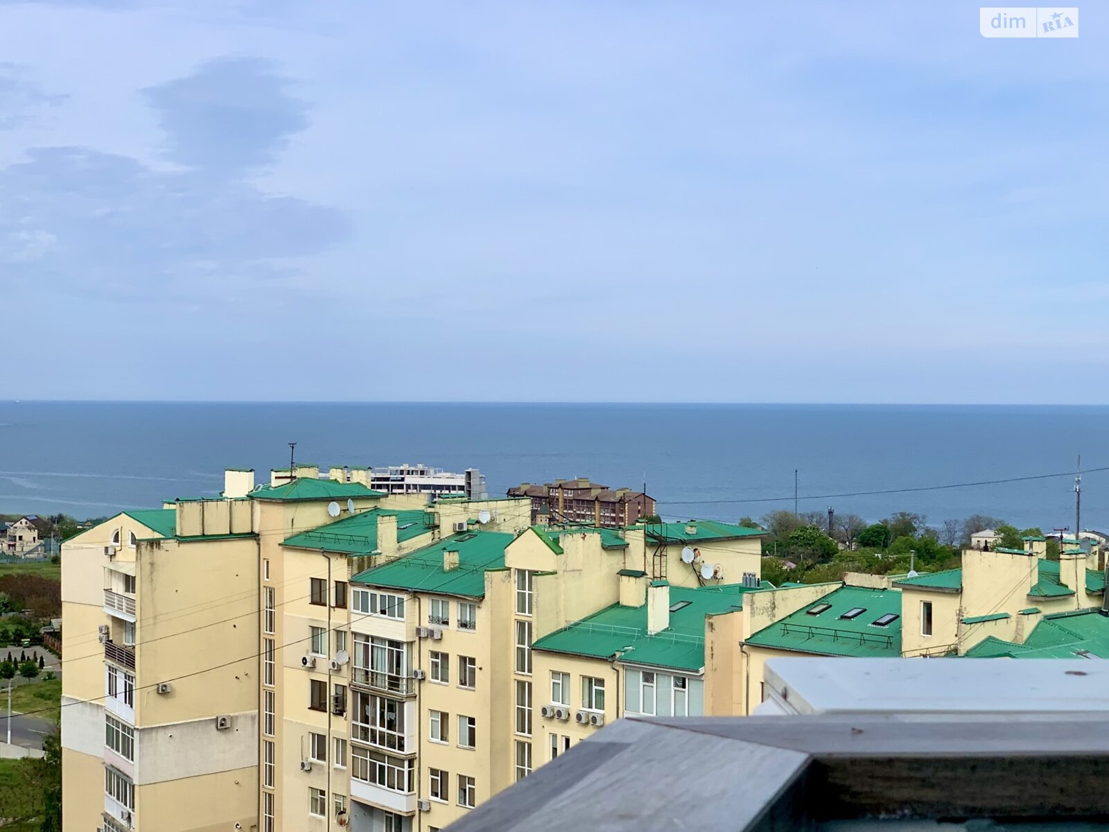 однокомнатная квартира в Черноморске, на ул. Радостная 21А в аренду на короткий срок посуточно фото 1 однокомнатная квартира в Черноморске, на ул. Радостная 21А в аренду на короткий срок посуточно фото 1