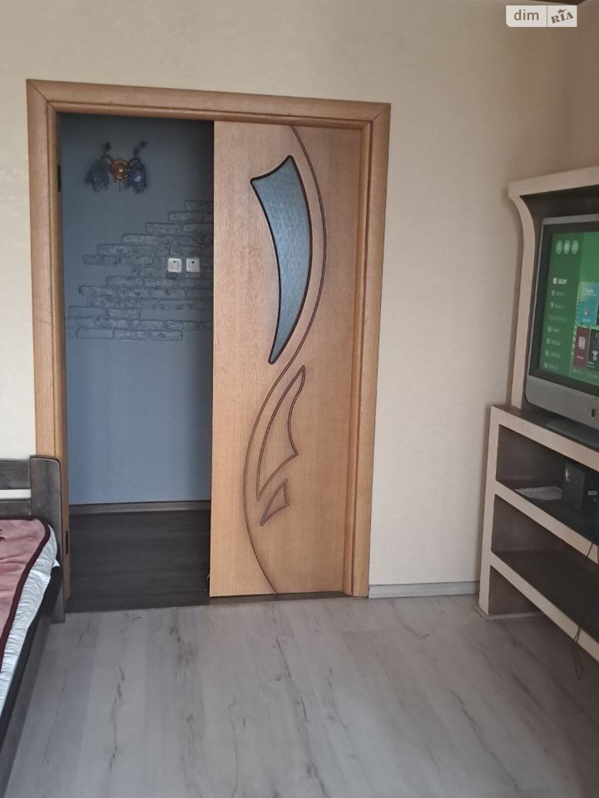 однокомнатная квартира в Черноморске, на ул. Защитников Украины 2 в аренду на короткий срок посуточно фото 1 однокомнатная квартира в Черноморске, на ул. Защитников Украины 2 в аренду на короткий срок посуточно фото 1