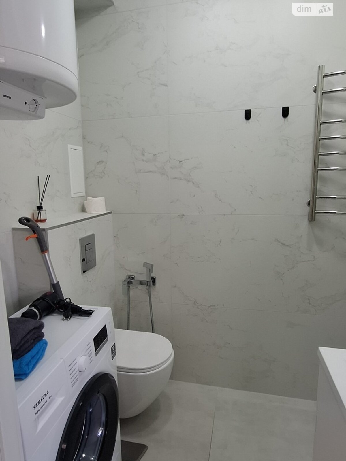 однокомнатная квартира в Черновцах, район Первомайский, на ул. Льва Когута 18 в аренду на короткий срок посуточно фото 1 однокомнатная квартира в Черновцах, район Первомайский, на ул. Льва Когута 18 в аренду на короткий срок посуточно фото 1