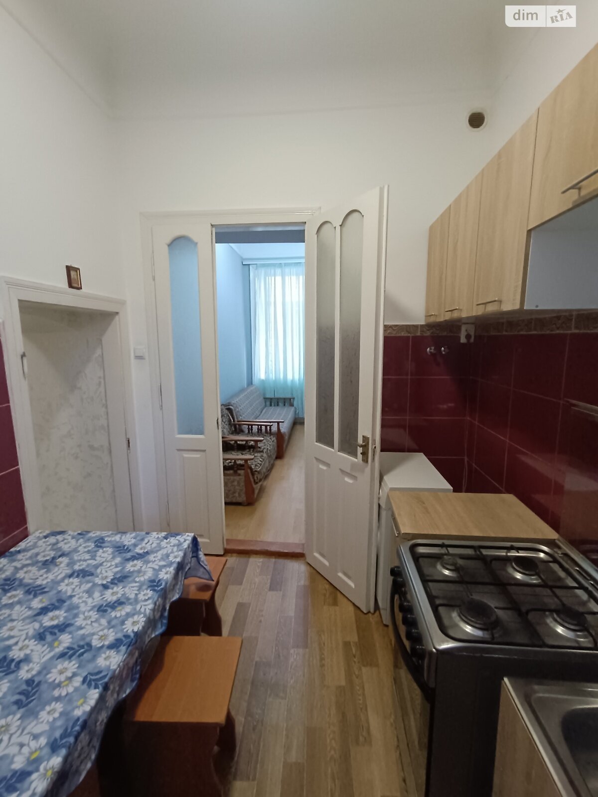 двокімнатна квартира в Чернівцях, район Першотравневий, на вул. Руська 5/5, кв. 2 в оренду на короткий термін подобово фото 1 двокімнатна квартира в Чернівцях, район Першотравневий, на вул. Руська 5/5, кв. 2 в оренду на короткий термін подобово фото 1