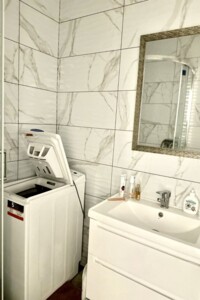 однокомнатная квартира в Черновцах, район Первомайский, на ул. Русская 226-228 в аренду на короткий срок посуточно фото 2 однокомнатная квартира в Черновцах, район Первомайский, на ул. Русская 226-228 в аренду на короткий срок посуточно фото 2