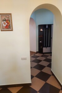 двокімнатна квартира в Чернівцях, район Центр, на вул. Івана Дзюби 28 в оренду на короткий термін подобово фото 2