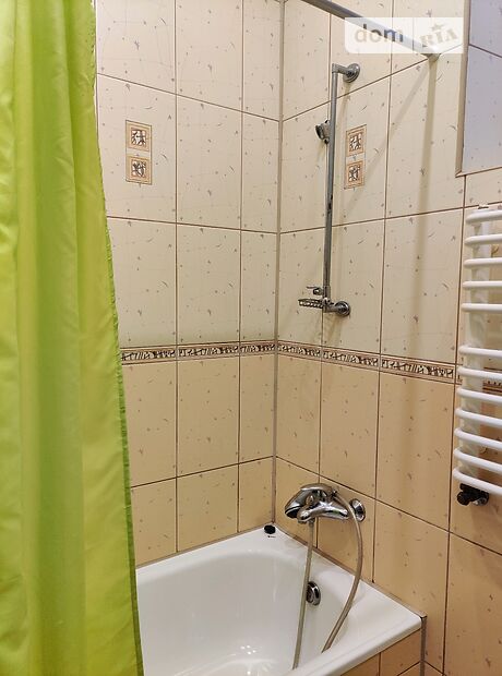 двокімнатна квартира в Чернівцях, район Центр, на вул. Маяковського Володимира в оренду на короткий термін подобово фото 1 двокімнатна квартира в Чернівцях, район Центр, на вул. Маяковського Володимира в оренду на короткий термін подобово фото 1