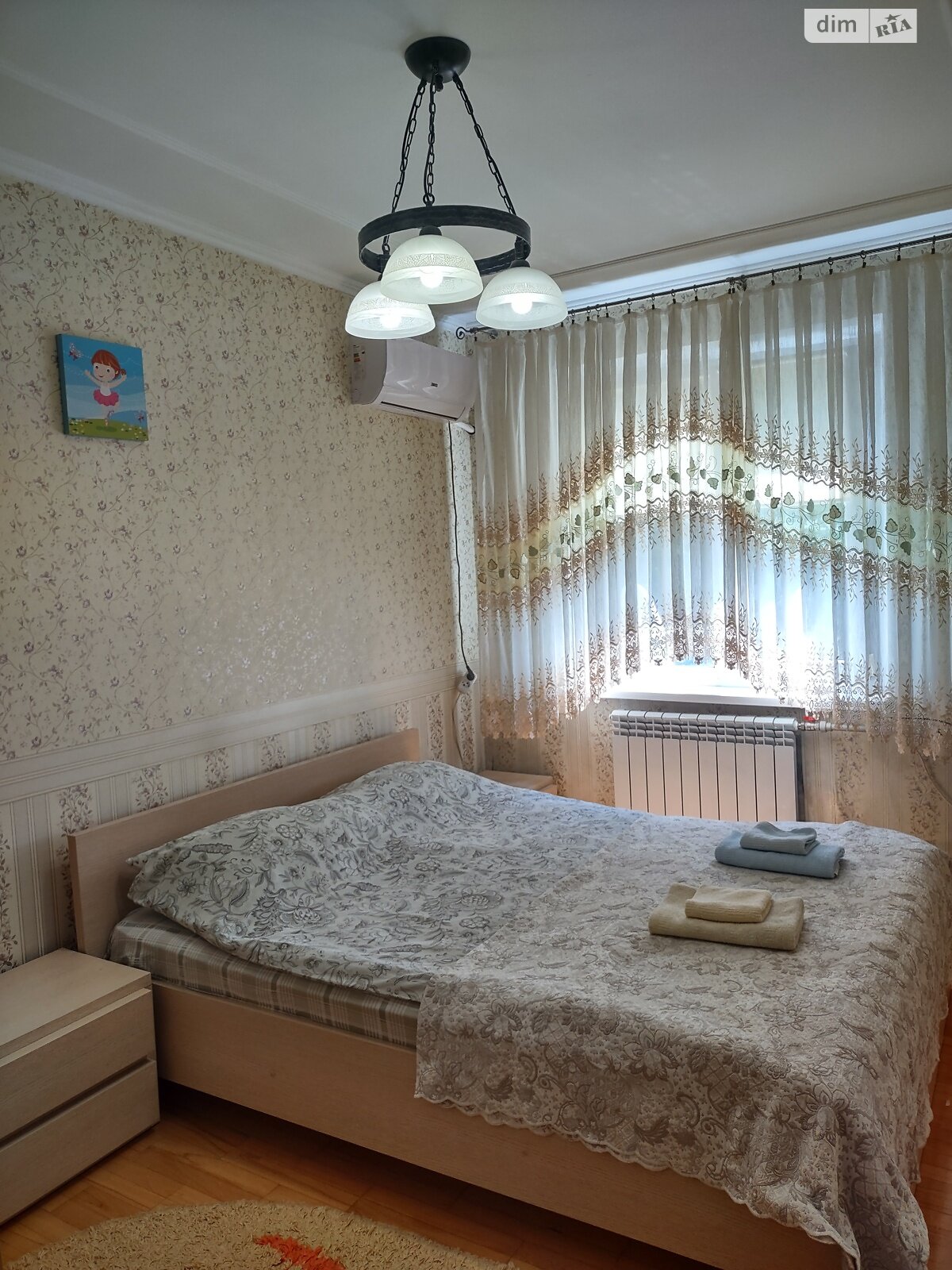 двухкомнатная квартира в Черновцах, район Парковая зона, на ул. Энтузиастов 9А в аренду на короткий срок посуточно фото 1