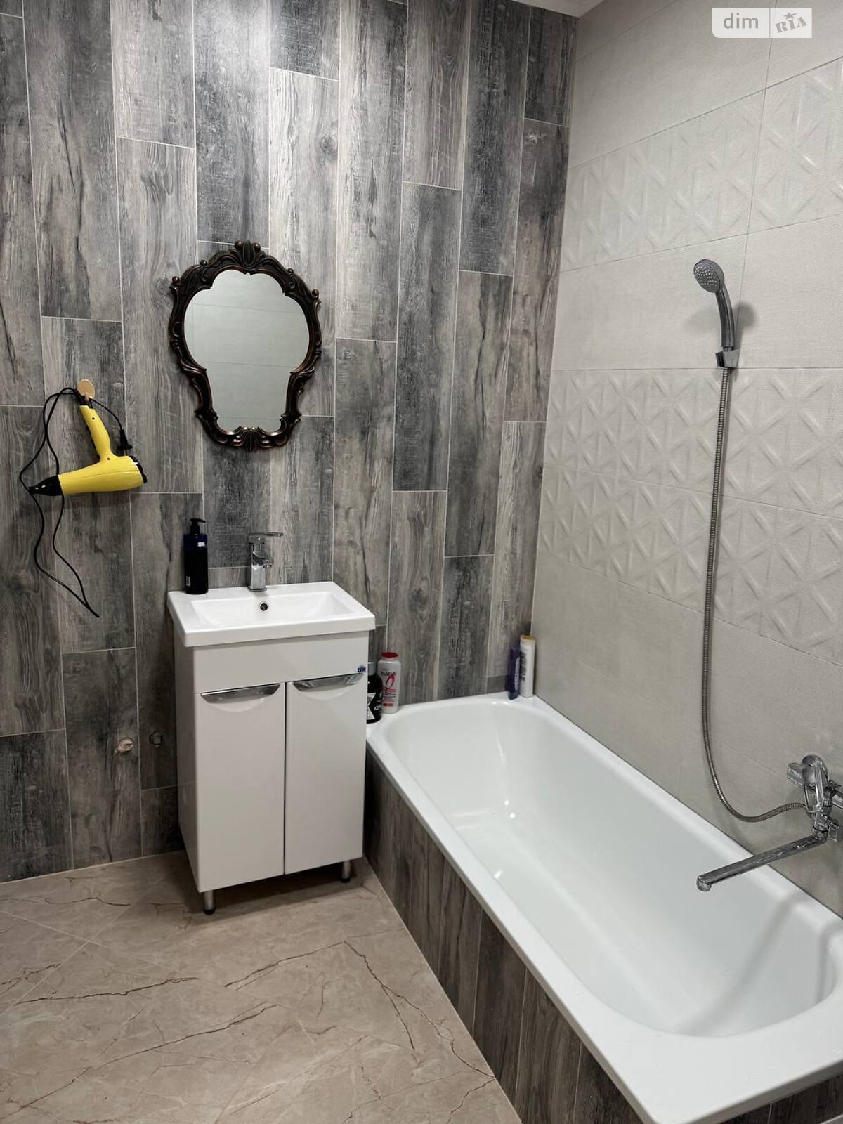 однокімнатна квартира в Чорткові, район Центр, на вул. Пігути 4 в оренду на короткий термін подобово фото 1 однокімнатна квартира в Чорткові, район Центр, на вул. Пігути 4 в оренду на короткий термін подобово фото 1