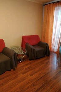 однокомнатная квартира в Днепре, район 12 квартал, на просп. Хмельницкого Богдана 110А в аренду на короткий срок посуточно фото 2