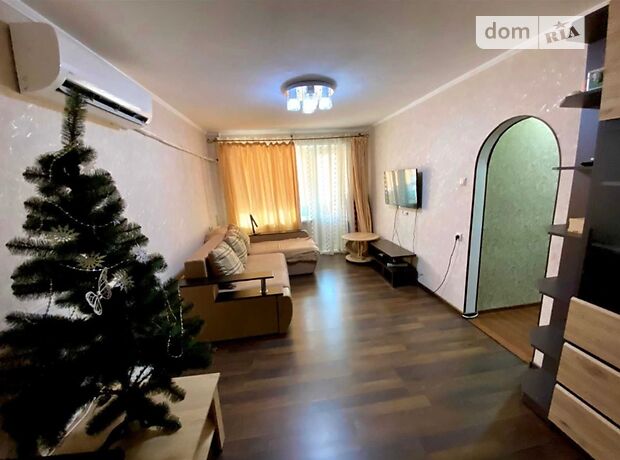 двухкомнатная квартира в Днепре, район Амур-Нижнеднепровский, на ул. Березинская 34 в аренду на короткий срок посуточно фото 1