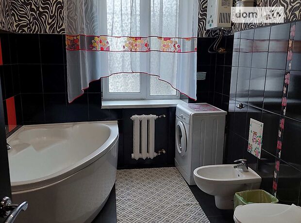 однокомнатная квартира в Днепре, район Амур-Нижнеднепровский, на Артековская улица 22а в аренду на короткий срок посуточно фото 1 однокомнатная квартира в Днепре, район Амур-Нижнеднепровский, на Артековская улица 22а в аренду на короткий срок посуточно фото 1