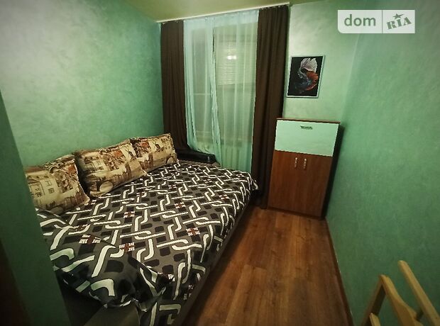трикімнатна квартира в Дніпрі, район Індустріальний, на вул. Калинова в оренду на короткий термін подобово фото 1 трикімнатна квартира в Дніпрі, район Індустріальний, на вул. Калинова в оренду на короткий термін подобово фото 1