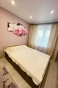 двухкомнатная квартира в Днепре, район Калиновая Правда, на просп. Слобожанский в аренду на короткий срок посуточно фото 2