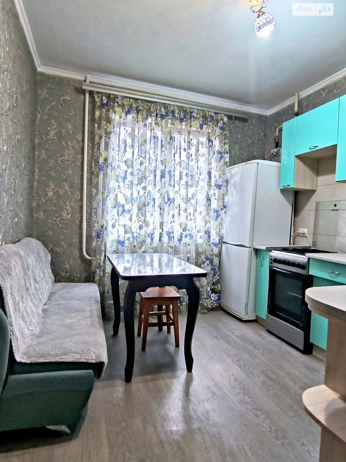 двухкомнатная квартира в Днепре, район Калиновский, на ул. Янтарная 75 в аренду на короткий срок посуточно фото 1 двухкомнатная квартира в Днепре, район Калиновский, на ул. Янтарная 75 в аренду на короткий срок посуточно фото 1