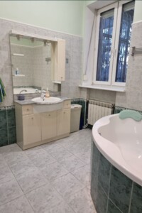 трикімнатна квартира в Дніпрі, район Парк Л.Глоби, на просп. Яворницького Дмитра 94 в оренду на короткий термін подобово фото 3