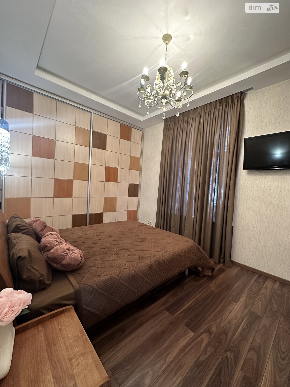 двокімнатна квартира в Дніпрі, район Парк Шевченка, на вул. Шевченка 3 в оренду на короткий термін подобово фото 1 двокімнатна квартира в Дніпрі, район Парк Шевченка, на вул. Шевченка 3 в оренду на короткий термін подобово фото 1