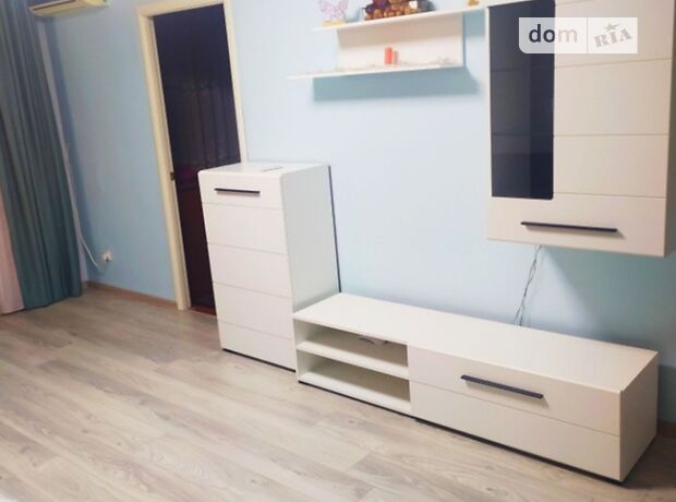 трикімнатна квартира в Дніпрі, район Проспект Поля (Верх і Низ Кірова), на проспект Олександра Поля 98б в оренду на короткий термін подобово фото 1 трикімнатна квартира в Дніпрі, район Проспект Поля (Верх і Низ Кірова), на проспект Олександра Поля 98б в оренду на короткий термін подобово фото 1