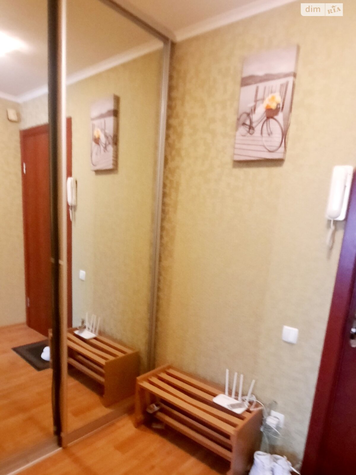 однокімнатна квартира в Дніпрі, район Соборний, на вул. Героїв Крут в оренду на короткий термін подобово фото 1 однокімнатна квартира в Дніпрі, район Соборний, на вул. Героїв Крут в оренду на короткий термін подобово фото 1