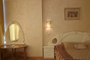двухкомнатная квартира в Днепре, район Центр, на ул. Королевы Елизаветы II 2 в аренду на короткий срок посуточно фото 2