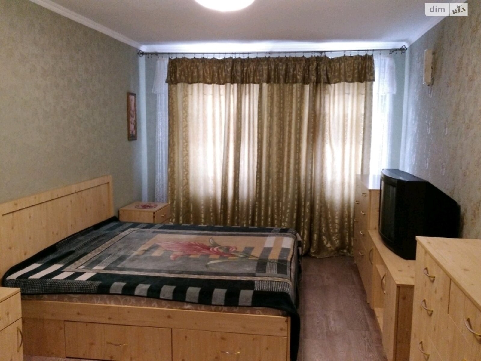 трехкомнатная квартира в Харькове, район Журавлевка, на ул. Шевченко в аренду на короткий срок посуточно фото 1
