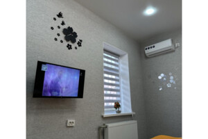 однокомнатная квартира в Харькове, район Подол, на ул. Кузнечная 14, кв. 1 в аренду на короткий срок посуточно фото 2 однокомнатная квартира в Харькове, район Подол, на ул. Кузнечная 14, кв. 1 в аренду на короткий срок посуточно фото 2