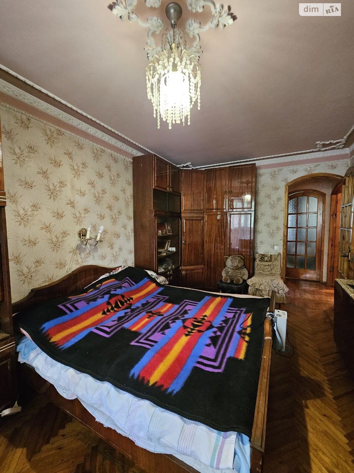 трикімнатна квартира в Харкові, район Салтівський, на вул. Гвардійців-Широнінців 40 в оренду на короткий термін подобово фото 1 трикімнатна квартира в Харкові, район Салтівський, на вул. Гвардійців-Широнінців 40 в оренду на короткий термін подобово фото 1