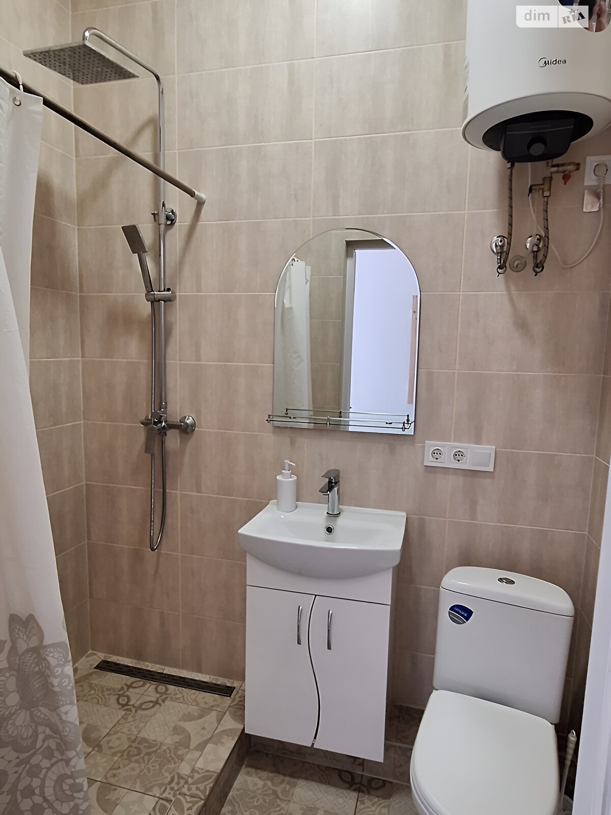 однокімнатна квартира в Харкові, район Центр, на вул. Сумська 6 в оренду на короткий термін подобово фото 1 однокімнатна квартира в Харкові, район Центр, на вул. Сумська 6 в оренду на короткий термін подобово фото 1