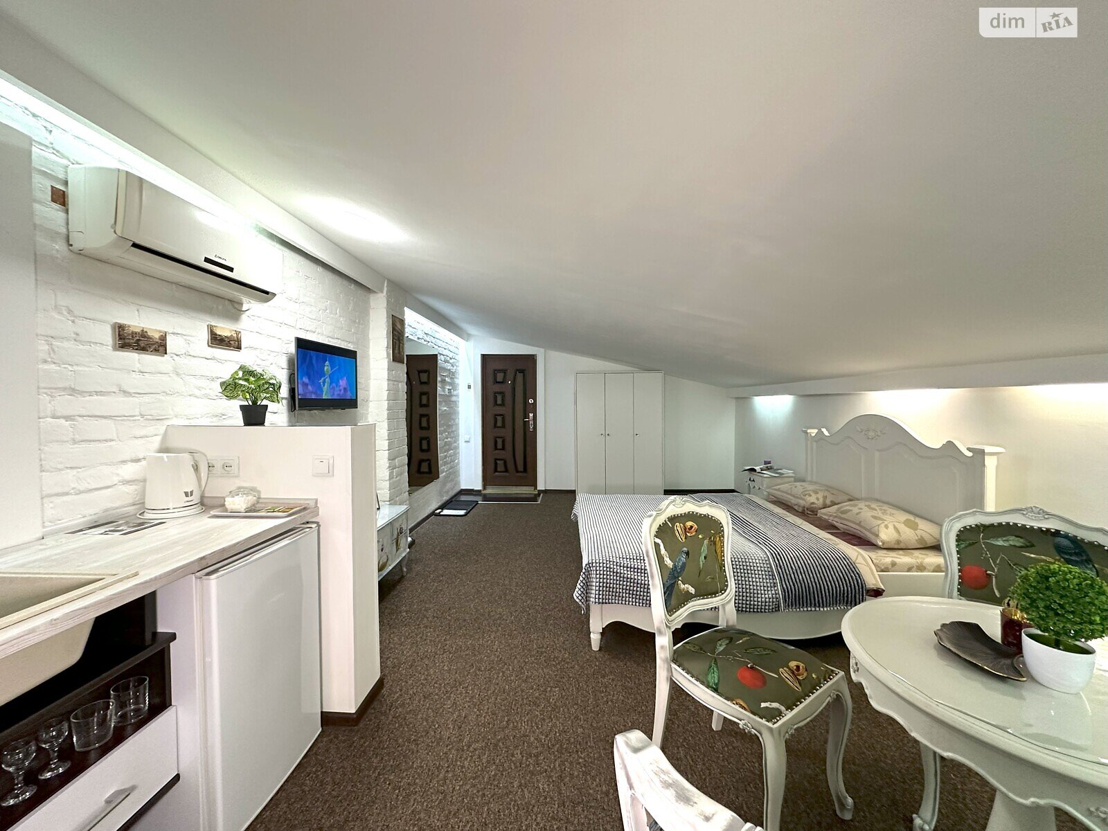 однокімнатна квартира в Харкові, район Центр, на вул. Сумська 19 в оренду на короткий термін подобово фото 1