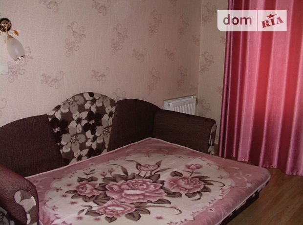 трехкомнатная квартира в Хмельнике, на Столярчука в аренду на короткий срок посуточно фото 1 трехкомнатная квартира в Хмельнике, на Столярчука в аренду на короткий срок посуточно фото 1