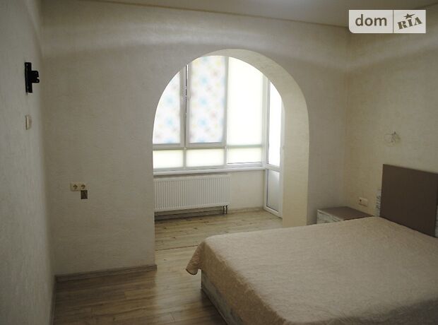 двухкомнатная квартира в Хмельницком, район Центр, на Староміська 52б в аренду на короткий срок посуточно фото 1