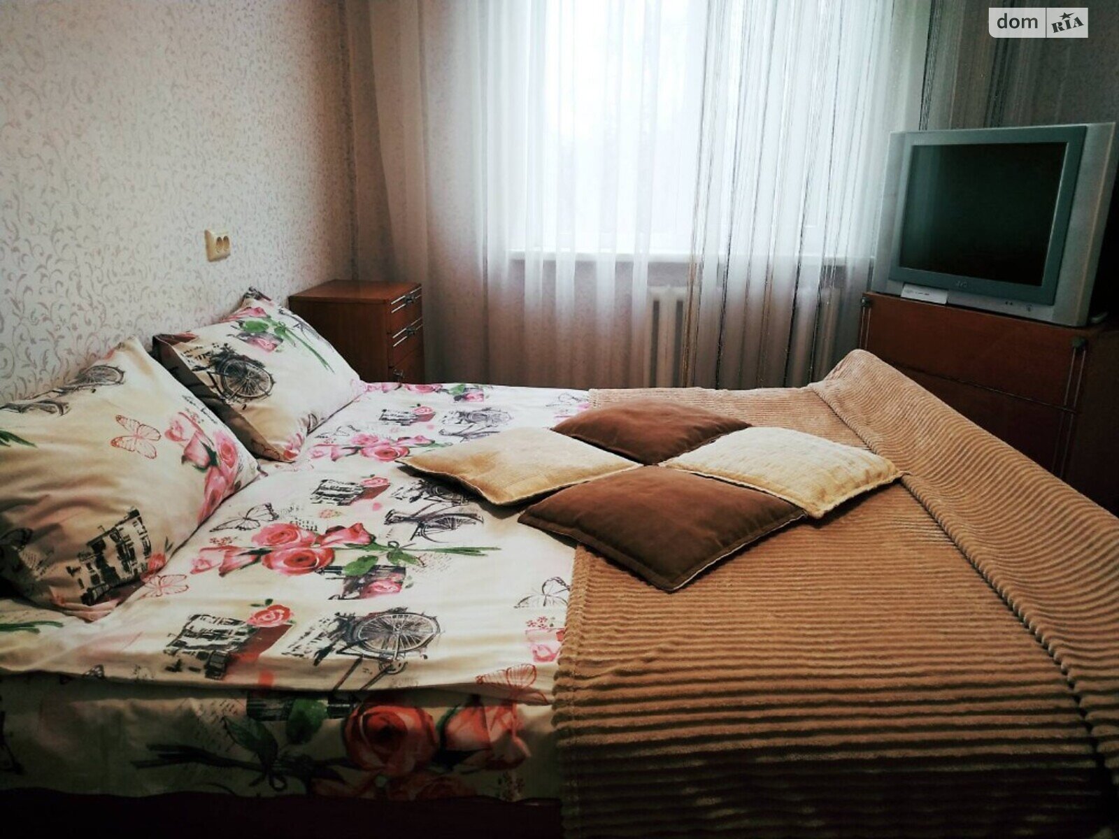 двухкомнатная квартира в Хмельницком, район Юго-Западный, на шоссе Львовское 31 в аренду на короткий срок посуточно фото 1
