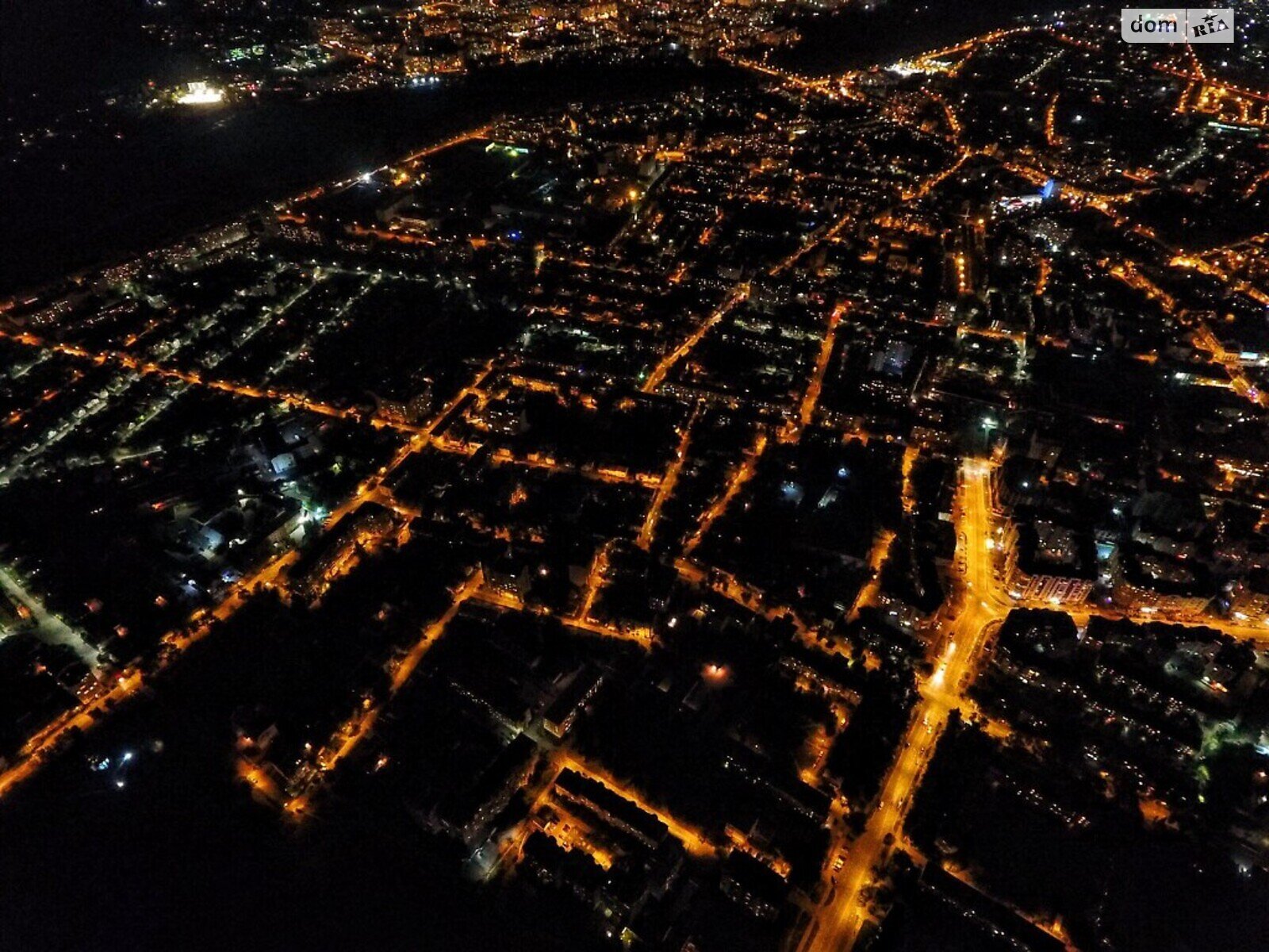 однокімнатна квартира в Івано-Франківську, район Центр, на вул. Гетьмана Івана Мазепи 3 в оренду на короткий термін подобово фото 1