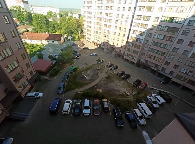 однокомнатная квартира в Ивано-Франковске, район Центр, на Пулюя І. (Жукова) вулиця 15а в аренду на короткий срок посуточно фото 1 однокомнатная квартира в Ивано-Франковске, район Центр, на Пулюя І. (Жукова) вулиця 15а в аренду на короткий срок посуточно фото 1