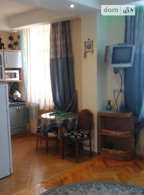 двухкомнатная квартира в Житомире, район Центр, на ул. Киевская 21 в аренду на короткий срок посуточно фото 1 двухкомнатная квартира в Житомире, район Центр, на ул. Киевская 21 в аренду на короткий срок посуточно фото 1