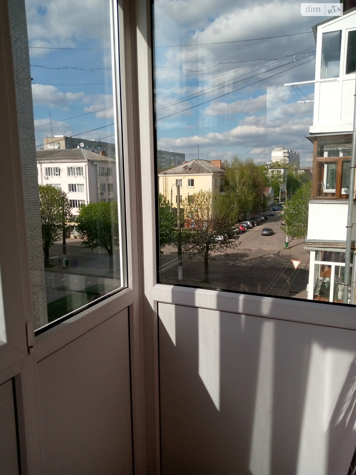 двухкомнатная квартира в Житомире, на ул. Лятошинского Бориса 15А в аренду на короткий срок посуточно фото 1