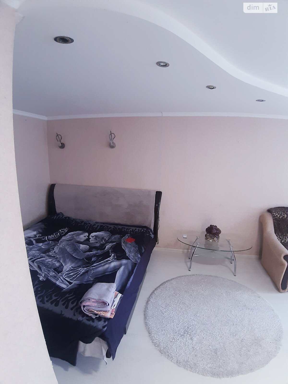 однокомнатная квартира в Житомире, на майд. Привокзальная 6/126 в аренду на короткий срок посуточно фото 1 однокомнатная квартира в Житомире, на майд. Привокзальная 6/126 в аренду на короткий срок посуточно фото 1