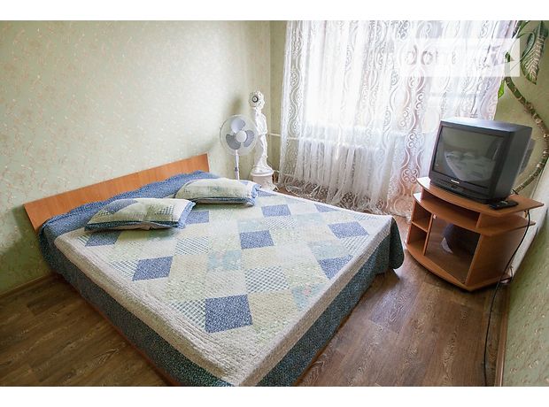 Аренда посуточная квартиры, 1 ком., Житомир, р‑н. Центр, Черняховского улица 1 Аренда посуточная квартиры, 1 ком., Житомир, р‑н. Центр, Черняховского улица 1