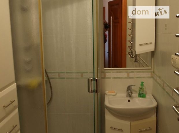 двухкомнатная квартира в Житомире, район Центр, на ул. Кафедральная 6 в аренду на короткий срок посуточно фото 1 двухкомнатная квартира в Житомире, район Центр, на ул. Кафедральная 6 в аренду на короткий срок посуточно фото 1