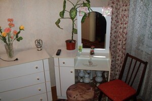двокімнатна квартира в Житомирі, район Центр, на вул. Київська 75 в оренду на короткий термін подобово фото 2