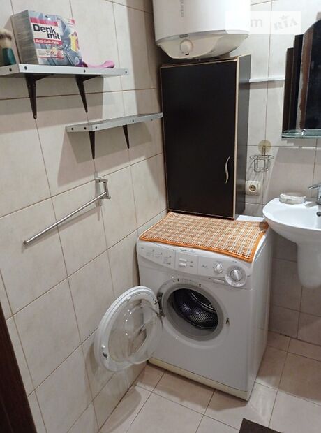 двокімнатна квартира в Житомирі, район Центр, на вул. Небесної сотні в оренду на короткий термін подобово фото 1 двокімнатна квартира в Житомирі, район Центр, на вул. Небесної сотні в оренду на короткий термін подобово фото 1