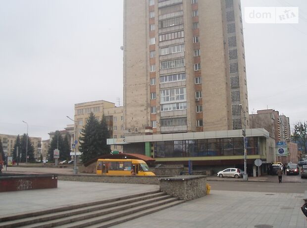 однокомнатная квартира в Житомире, район Центр, на ул. Победы в аренду на короткий срок посуточно фото 1 однокомнатная квартира в Житомире, район Центр, на ул. Победы в аренду на короткий срок посуточно фото 1