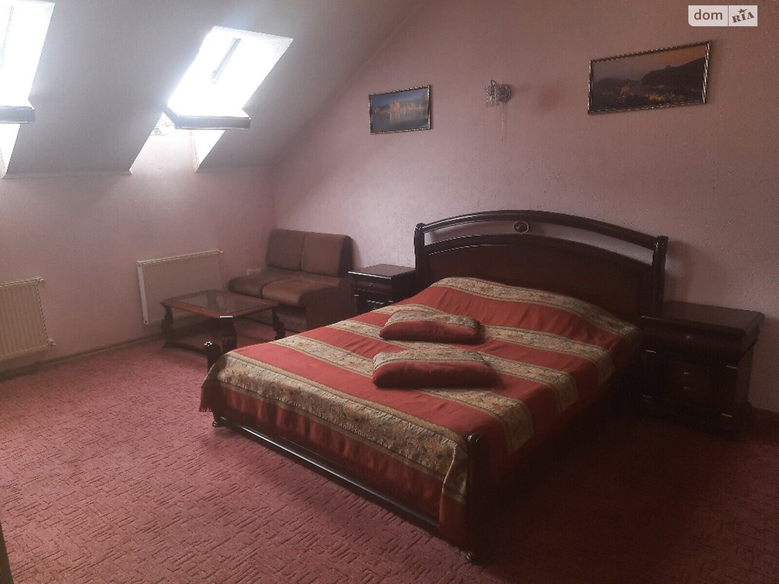 трехкомнатная квартира в Житомире, район Центр, на пер. Шодуаровский 4 в аренду на короткий срок посуточно фото 1 трехкомнатная квартира в Житомире, район Центр, на пер. Шодуаровский 4 в аренду на короткий срок посуточно фото 1