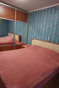 четырехкомнатная квартира в Житомире, район Центр, на ул. Степана Бандеры 3 в аренду на короткий срок посуточно фото 2