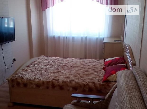 однокімнатна квартира в Житомирі, район Центр, на Покровская 8, в оренду на короткий термін подобово фото 1 однокімнатна квартира в Житомирі, район Центр, на Покровская 8, в оренду на короткий термін подобово фото 1