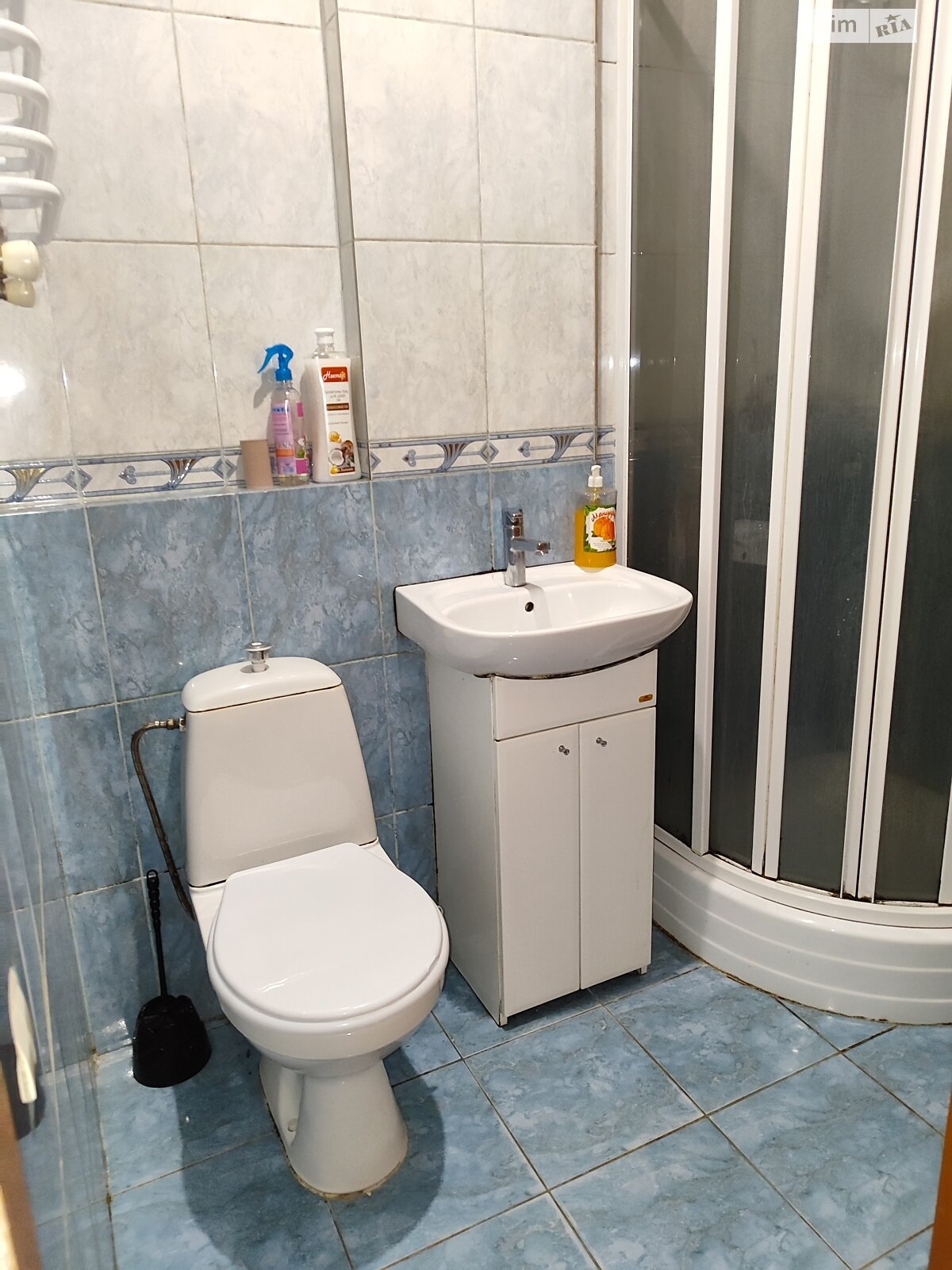 трехкомнатная квартира в Каменском, на просп. Тараса Шевченко 40 в аренду на короткий срок посуточно фото 1 трехкомнатная квартира в Каменском, на просп. Тараса Шевченко 40 в аренду на короткий срок посуточно фото 1