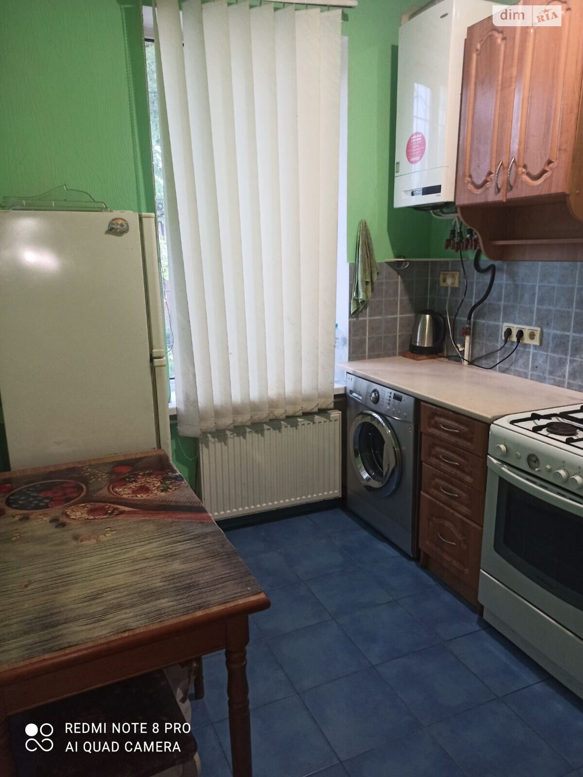 трехкомнатная квартира в Каменском, на просп. Тараса Шевченко 40 в аренду на короткий срок посуточно фото 1 трехкомнатная квартира в Каменском, на просп. Тараса Шевченко 40 в аренду на короткий срок посуточно фото 1