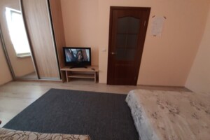 однокімнатна квартира в Києві, на вул. Бориса Гмирі 12Б в оренду на короткий термін подобово фото 2