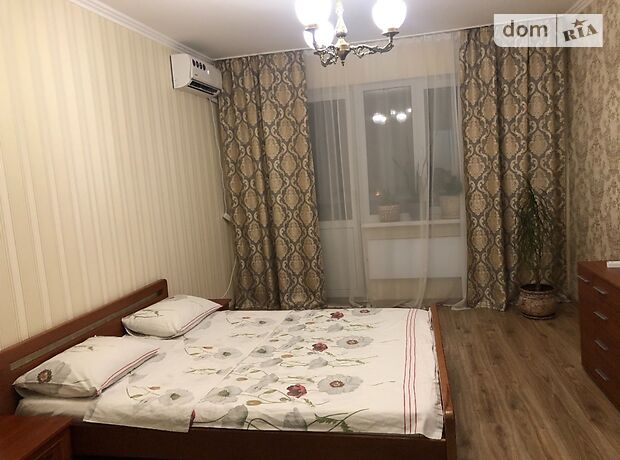 однокомнатная квартира в Киеве, район Дарницкий, на Харьковское шоссе 168е в аренду на короткий срок посуточно фото 1 однокомнатная квартира в Киеве, район Дарницкий, на Харьковское шоссе 168е в аренду на короткий срок посуточно фото 1