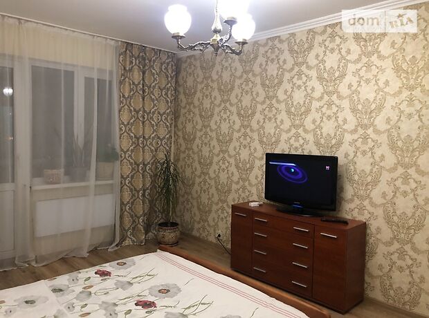однокомнатная квартира в Киеве, район Дарницкий, на Харьковское шоссе 168е в аренду на короткий срок посуточно фото 1 однокомнатная квартира в Киеве, район Дарницкий, на Харьковское шоссе 168е в аренду на короткий срок посуточно фото 1