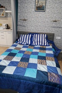 однокімнатна квартира в Києві, район Дарницький, на пров. Вірменський в оренду на короткий термін подобово фото 2
