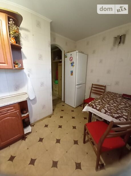 однокомнатная квартира в Киеве, район Дарницкий, на ул. Ялтинская 5б в аренду на короткий срок посуточно фото 1 однокомнатная квартира в Киеве, район Дарницкий, на ул. Ялтинская 5б в аренду на короткий срок посуточно фото 1
