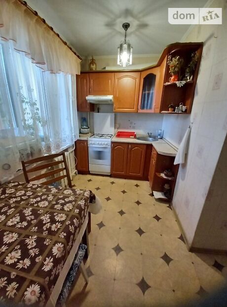 однокомнатная квартира в Киеве, район Дарницкий, на ул. Ялтинская 5б в аренду на короткий срок посуточно фото 1 однокомнатная квартира в Киеве, район Дарницкий, на ул. Ялтинская 5б в аренду на короткий срок посуточно фото 1