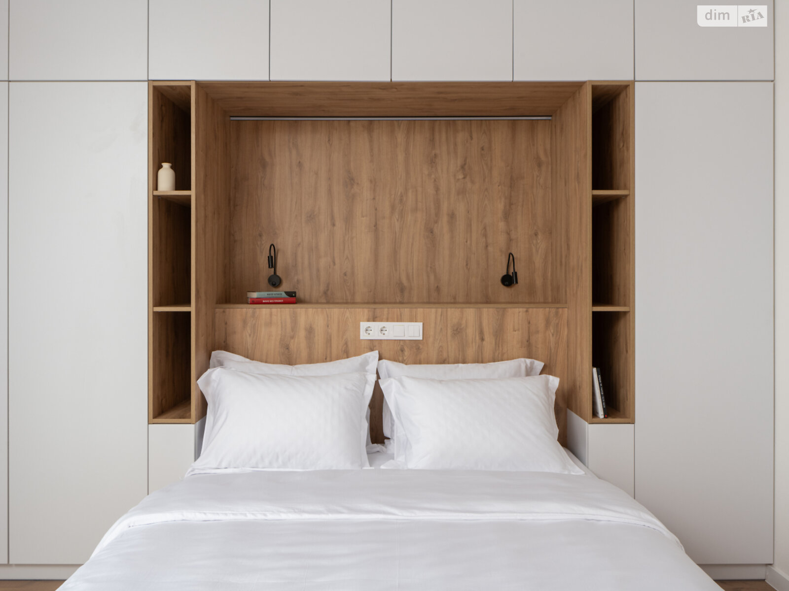 однокомнатная квартира в Киеве, район Демеевка, на ул. Козацкая 11 в аренду на короткий срок посуточно фото 1 однокомнатная квартира в Киеве, район Демеевка, на ул. Козацкая 11 в аренду на короткий срок посуточно фото 1